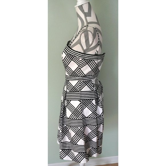 WHITE HOUSE BLACK MARKET Striped Midi Dress - Picture 3 of 5